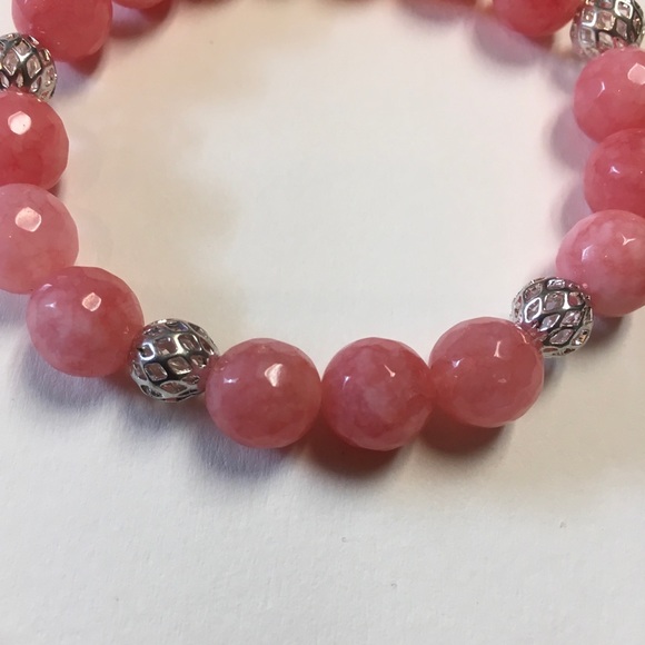 Cherry Quartz & Silver Filigree Stretch Bracelet - Picture 4 of 6